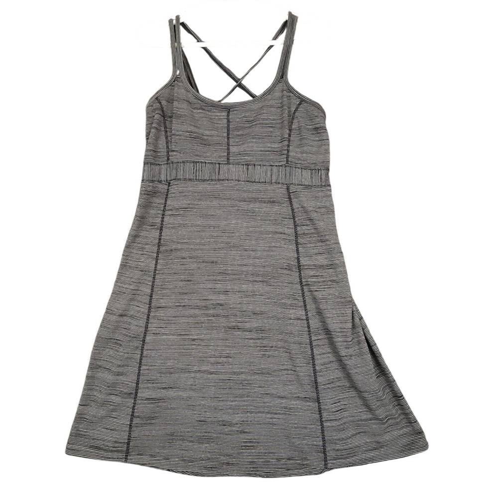 Marmot Dress Large Gray Striped Athletic‎ Workout Casual Crisscross Back